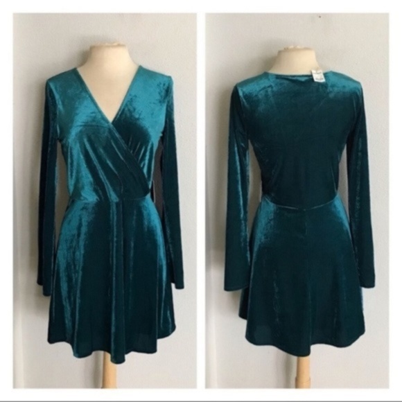 Express Dresses & Skirts - FIRM$WAS $50! Express velvet faux wrap dress
